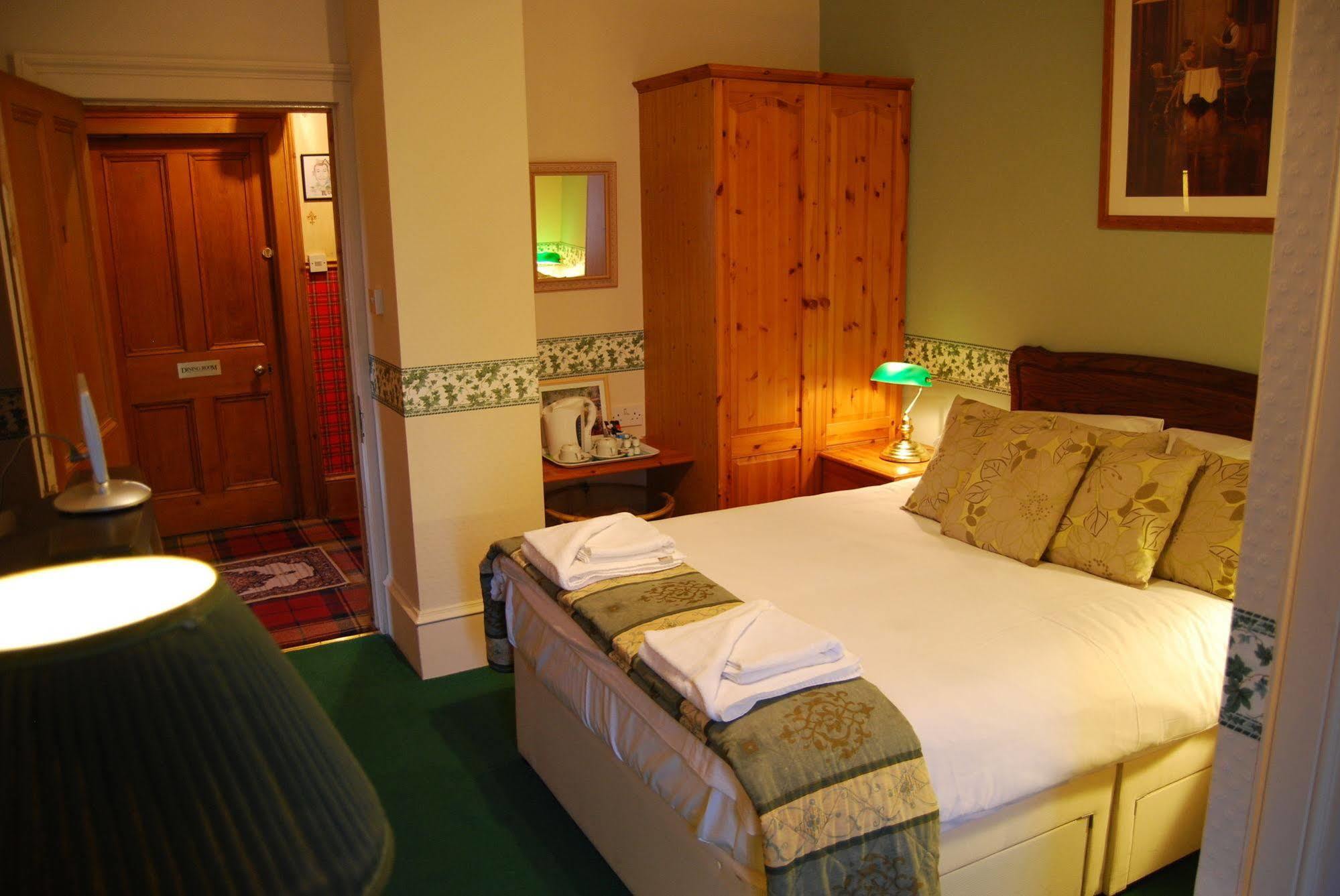 Royston Guest House Інвернесс Екстер'єр фото